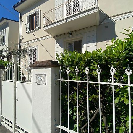 La Dimora Dei Conti Apartment Емполи Екстериор снимка